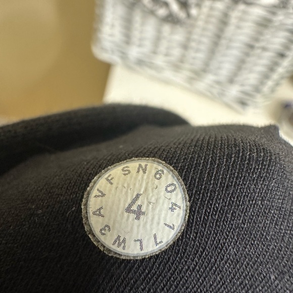 Lululemon Embroidered To You Tunic black size 4 - Picture 13 of 13